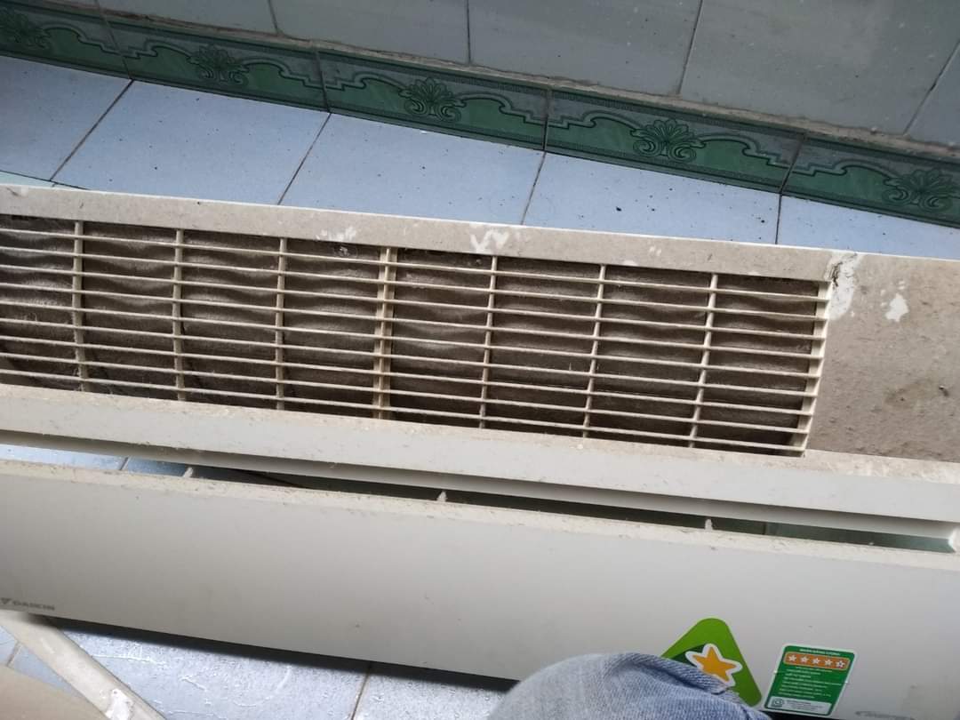 Vệ sinh điều hòa tại  Xóm Mới chợ Bến Phà Kiến An Hải Phòng