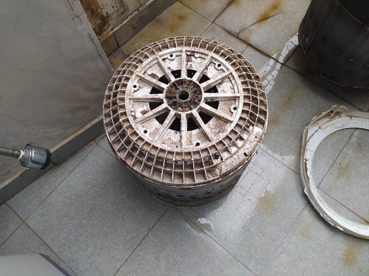 Vệ sinh máy giặt tại Kiến An Hải Phòng