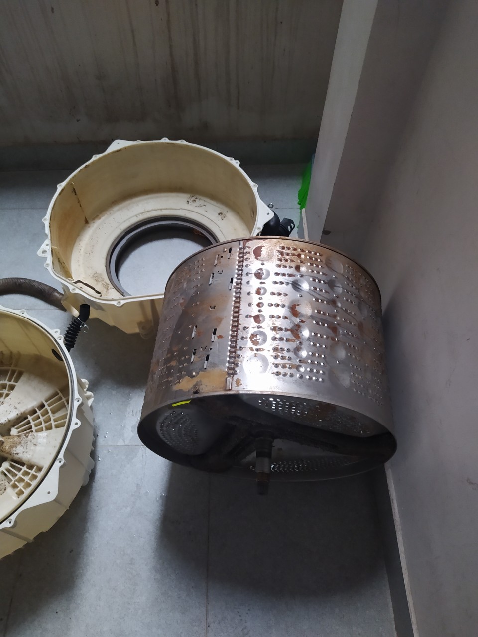 Vệ sinh máy giặt giá rẻ nhanh chóng ở Hải Phòng